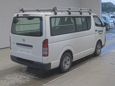Toyota REGIUS ACE VAN