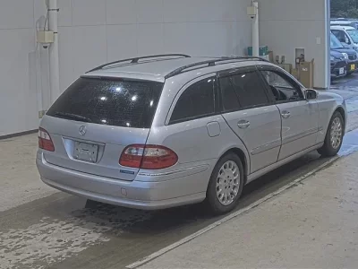 Mercedes-Benz E CLASS WAGON