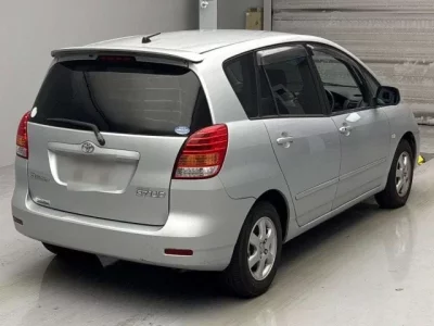 Toyota COROLLA SPACIO