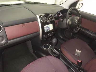 Mazda VERISA