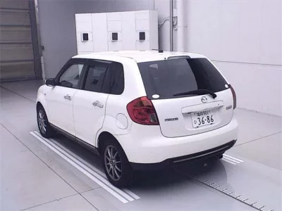 Mazda VERISA