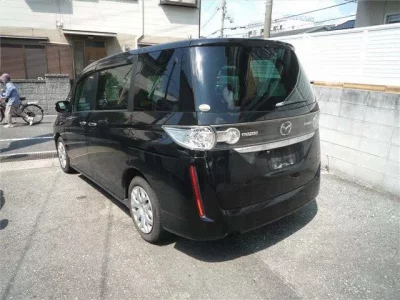 Mazda BIANTE