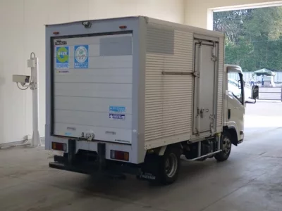 Isuzu ELF