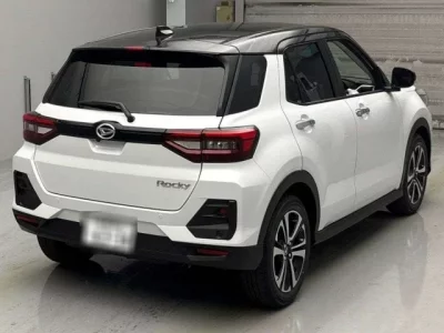 Daihatsu ROCKY