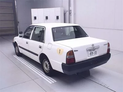Toyota CROWN COMFORT
