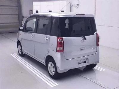 Daihatsu TANTO EXE