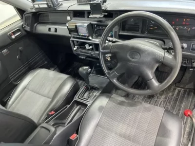 Toyota CROWN COMFORT