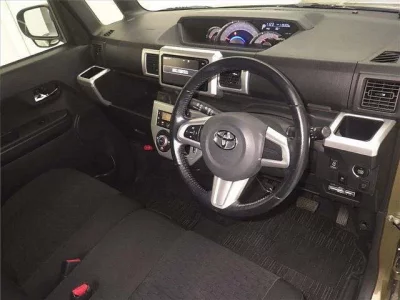 Toyota PIXIS MEGA