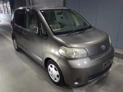 Toyota PORTE