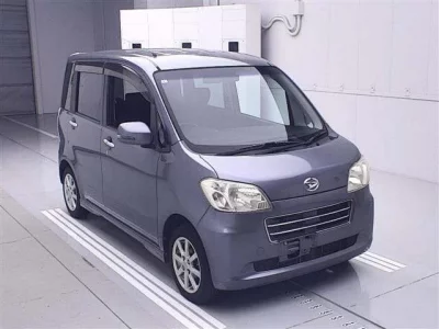 Daihatsu TANTO EXE