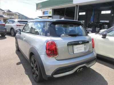 BMW MINI