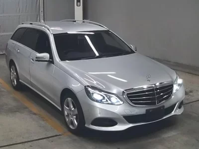 Mercedes-Benz E CLASS WAGON