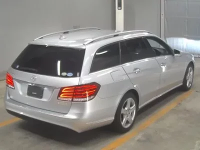 Mercedes-Benz E CLASS WAGON