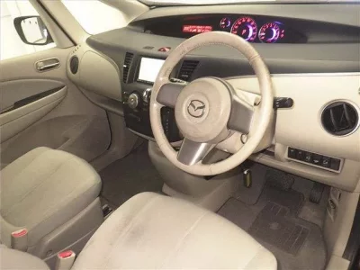 Mazda BIANTE