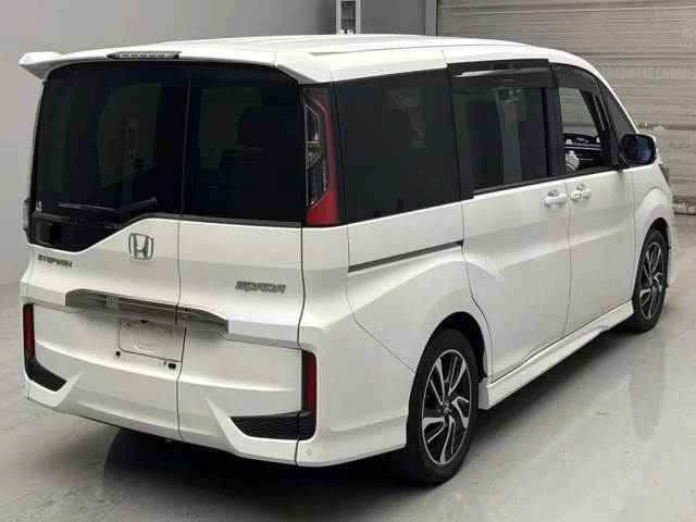 Honda STEP WAGON