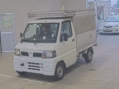 Nissan CLIPPER TRUCK