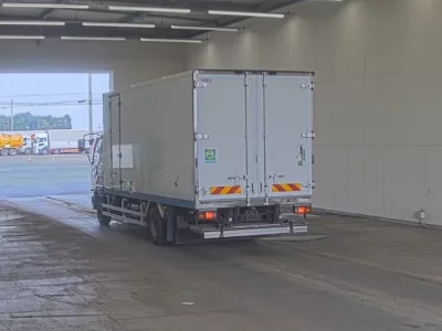 Mitsubishi FUSO FIGHTER