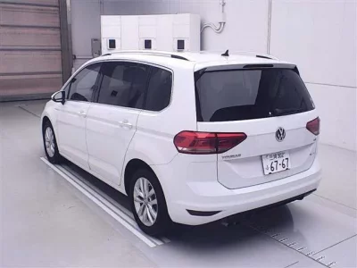 Volkswagen GOLF TOURAN