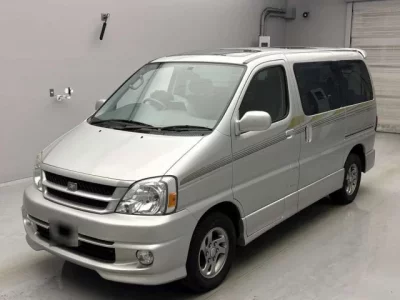Toyota HIACE REGIUS