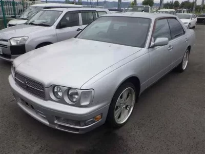 Nissan CEDRIC