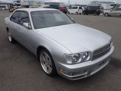 Nissan CEDRIC