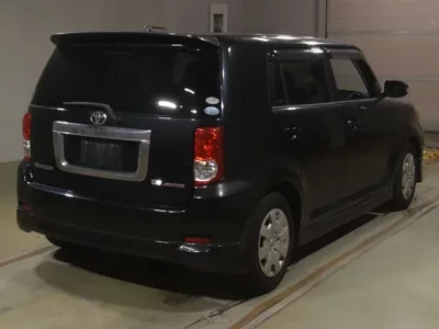 Toyota COROLLA RUMION