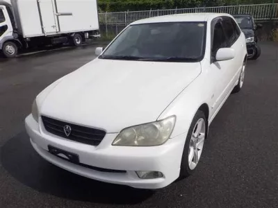 Toyota ALTEZZA WAGON
