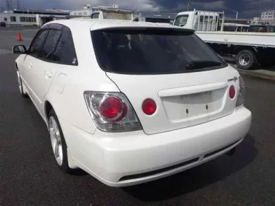 Toyota ALTEZZA WAGON