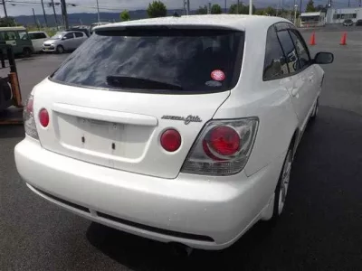 Toyota ALTEZZA WAGON
