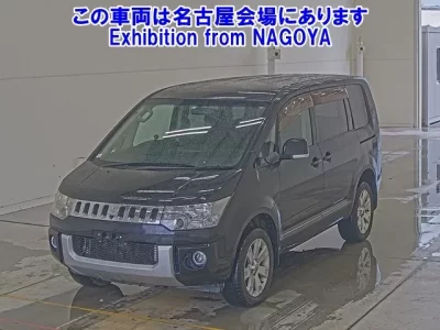Mitsubishi DELICA D5