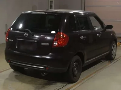 Mazda VERISA