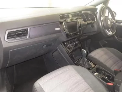 Volkswagen GOLF TOURAN