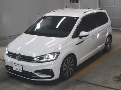 Volkswagen GOLF TOURAN