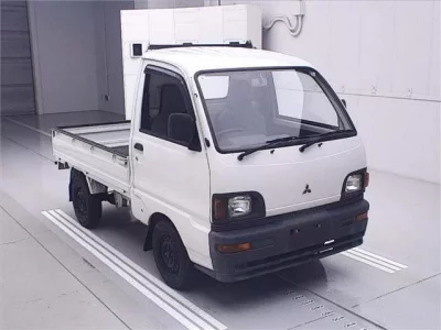 Mitsubishi MINICAB TRUCK