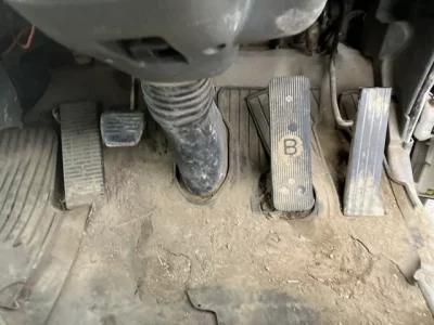 Mitsubishi MINIYON