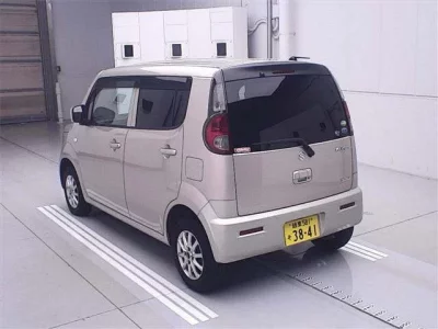 Suzuki MRWAGON