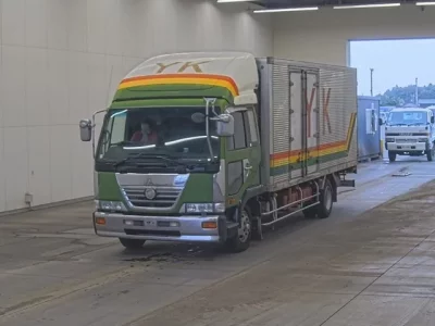 Nissan CONDOR