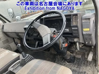 Isuzu TRUCK