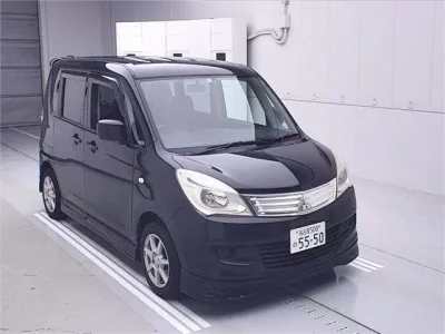 Mitsubishi DELICA D2
