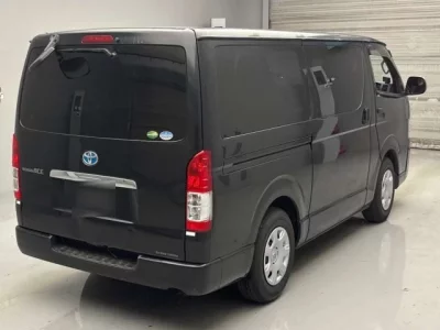 Toyota REGIUS ACE VAN