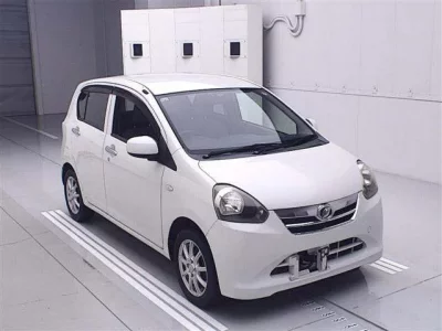 Daihatsu MIRA E S