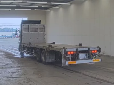 Hino TRUCK