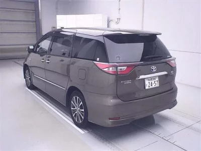 Toyota ESTIMA HYBRID