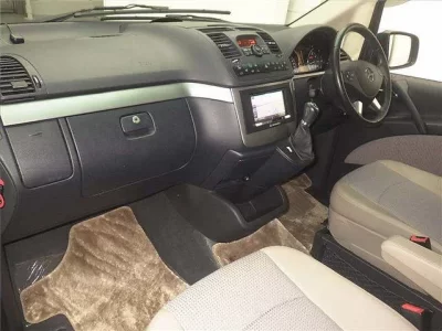 Mercedes-Benz V CLASS
