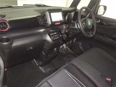 Honda N BOX PLUS