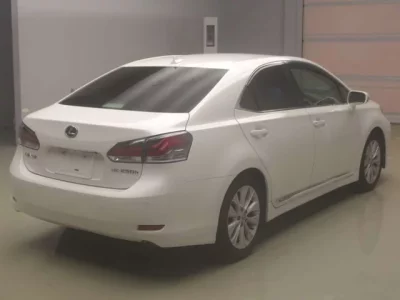 Lexus HS