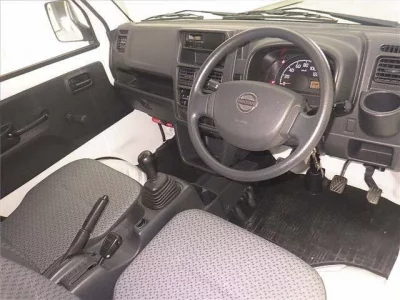 Nissan CLIPPER TRUCK