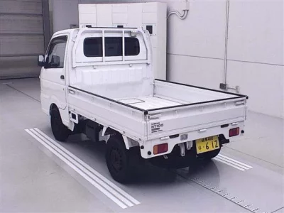 Nissan CLIPPER TRUCK