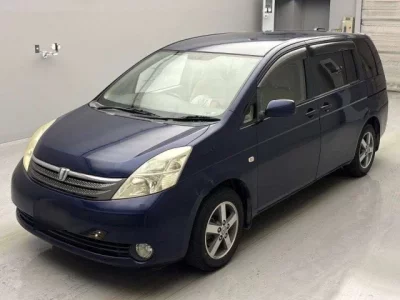 Toyota ISIS