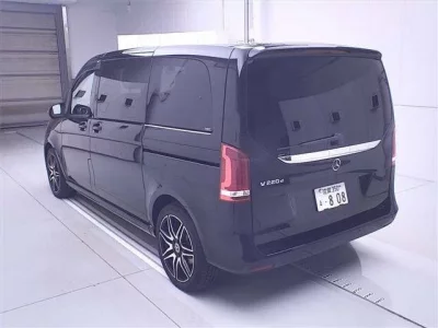 Mercedes-Benz V CLASS
